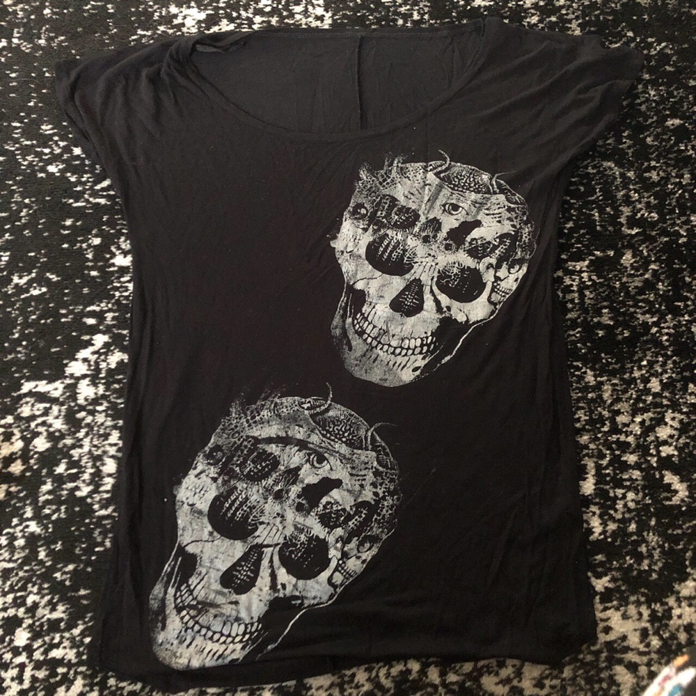 🖤💀Black Skulls T Shirt